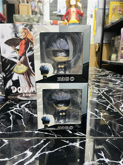 Mua bán PVC JUJUTSU KAISEN GOJO SATORU LOOKUP 9CM FAKE (2 VER)